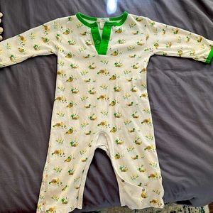 18-24 mo long sleeve body suit, ducks